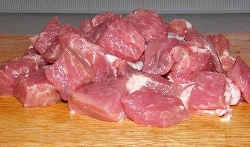 гуляш из свинины в мультиварке