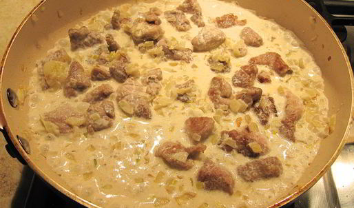 гуляш с паприкой