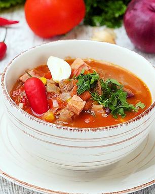 Гуляш с телятиной