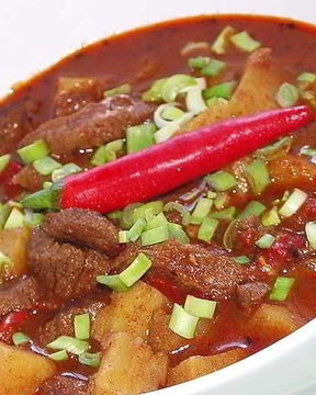 Суп-гуляш по-венгерски