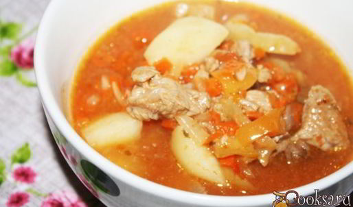 суп-гуляш с индейкой