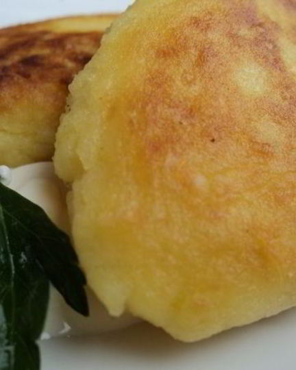 Рецепт картофельных котлет с сыром