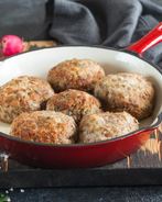 Классические котлеты с зеленью