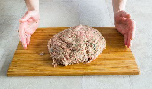 классические котлеты с зеленью