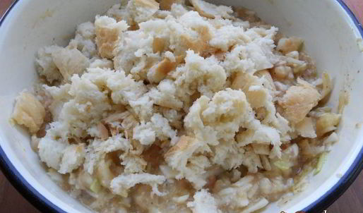 котлеты из куриного фарша с капустой тушеные в томате