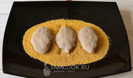 котлеты из минтая в сухарях на сковороде