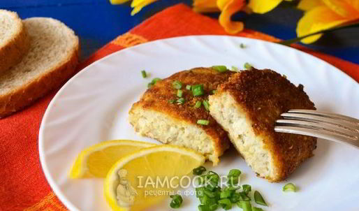 котлеты из минтая в сухарях на сковороде