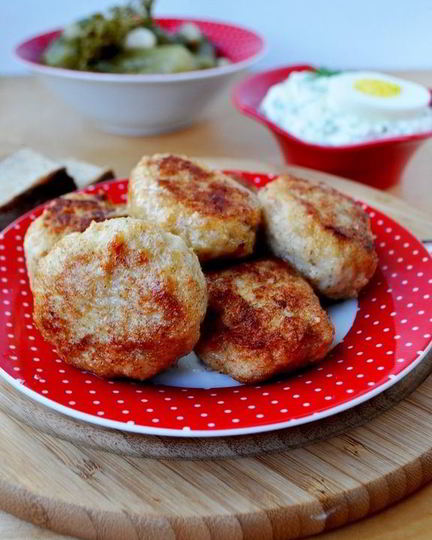 Рецепт котлет из судака с соусом