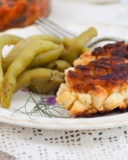 Рецепт куриных котлет с сюрпризом