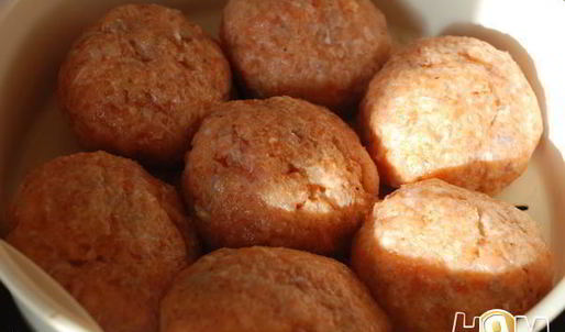 паровые котлеты из лосося с сыром