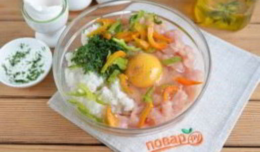 рубленые котлеты с рисом и перцем