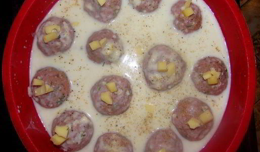 рыбные котлеты с сюрпризом в духовке