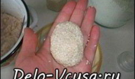 свиные котлеты с сыром пармезан в кунжутной панировке