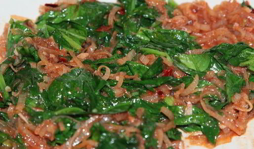 лапша ширатаки со шпинатом