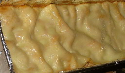 лазанья под розовым соусом