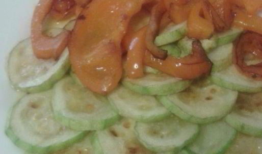 лазанья с кабачками, шпинатом и сладким перцем