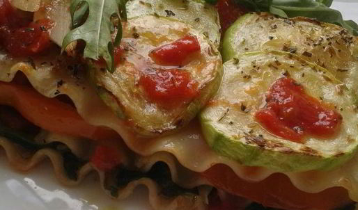 лазанья с кабачками, шпинатом и сладким перцем