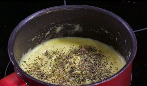 лазанья с мясным соусом и томатами