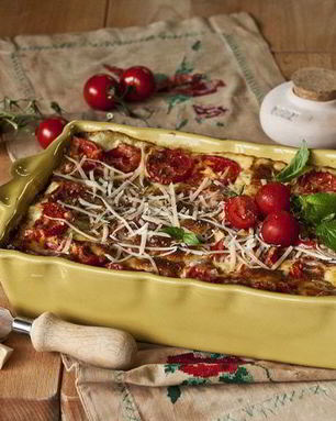 Лазанья с томатами, телятиной и сыром Джюгас