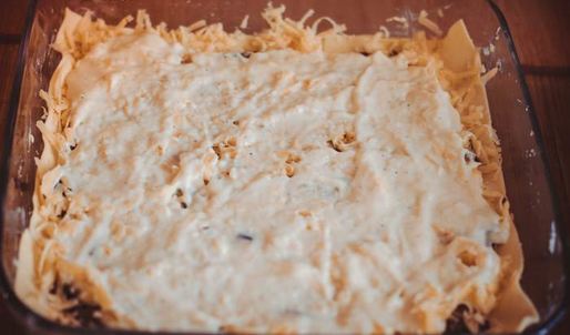 лазанья сырная с грибами