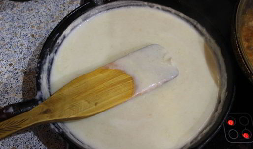 мясная лазанья с соусом бешамель