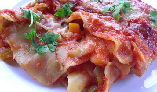 овощная лазанья с томатным соусом