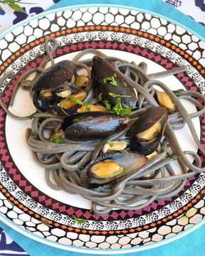 Черная паста с морепродуктами