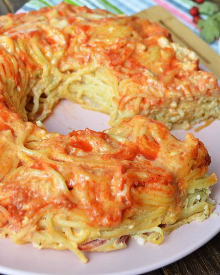 Рецепт гигантского пончика из спагетти