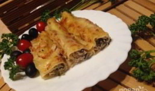 каннеллони с тунцом в помидорном соусе