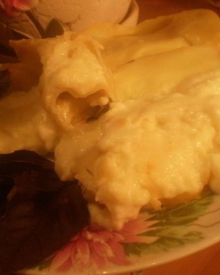 Рецепт каннелоней с курицей и грибами под соусом бешамель