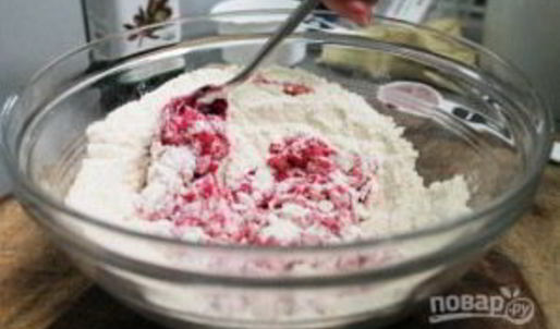 красные макароны