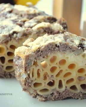 Макароны по-флотски рулетом