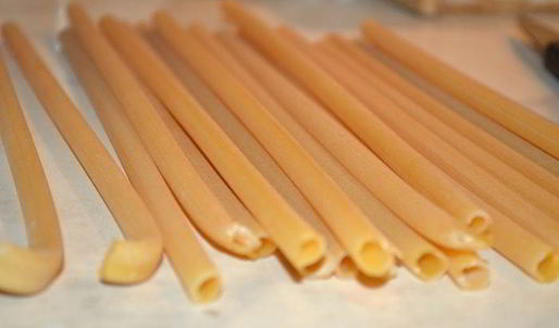 макароны по-флотски рулетом