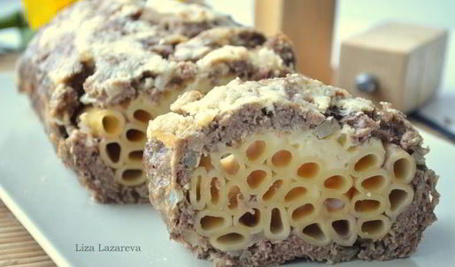 макароны по-флотски рулетом