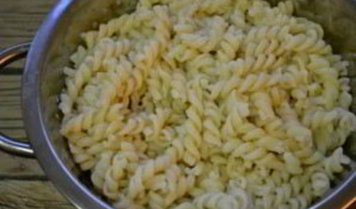 макароны с фаршем под соусом