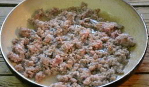 макароны с фаршем под соусом