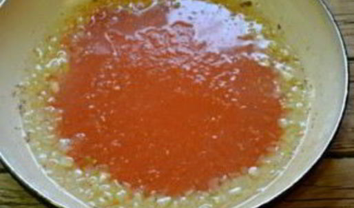 макароны с фаршем под соусом