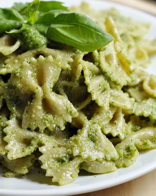Макароны с песто