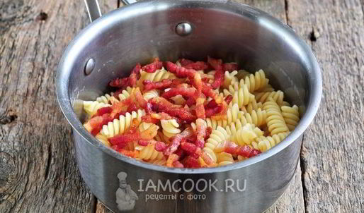 макароны с соусом карбонара