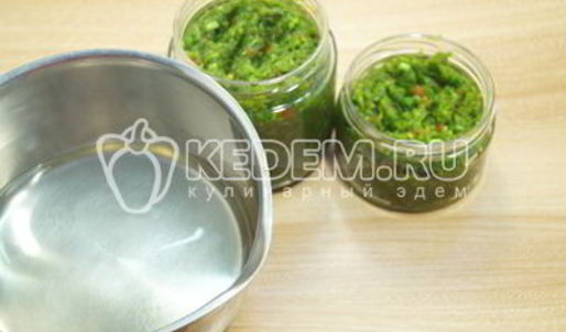 паста из чесночных стрелок