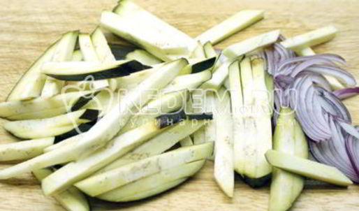 паста с грибами и баклажанами