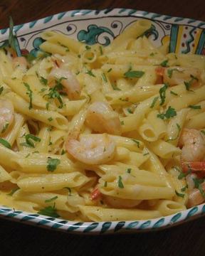 Паста с тыквой и креветками