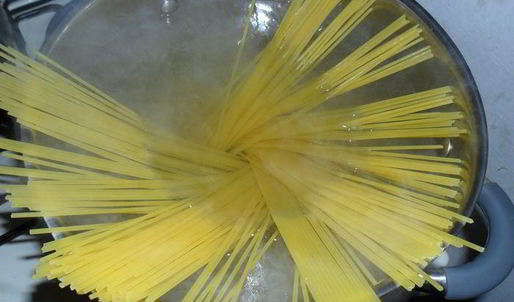 паста со шпинатом и сыром филадельфия