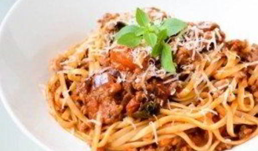 спагетти болоньезе