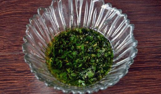 спагетти в мультиварке c соусом из зелени и чеснока