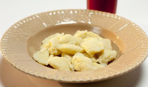 манные клецки с киселем