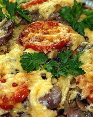 Мясо по-французски с помидорами