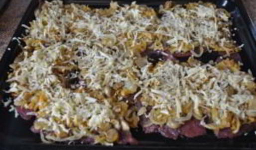 мясо по-французски со свининой и грибами