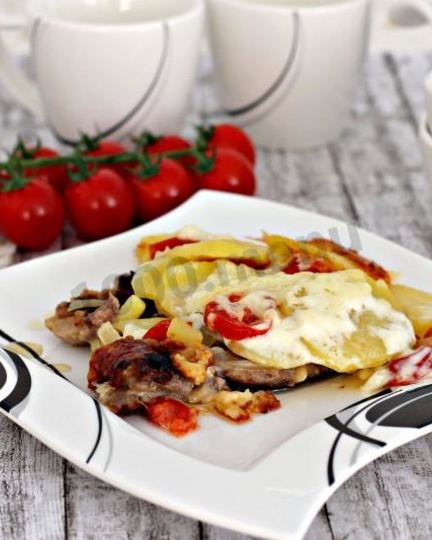 Рецепт мяса по-французски в мультиварке с картофелем