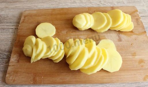 мясо по-французски в мультиварке с картофелем